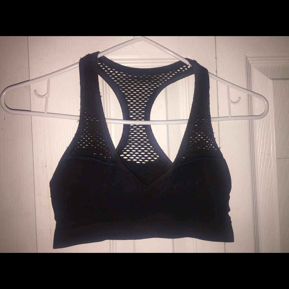 Vs pink sports bra